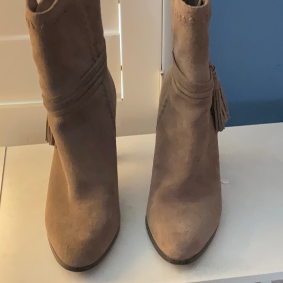 Coach Jessie Boots - Picture 3 of 6